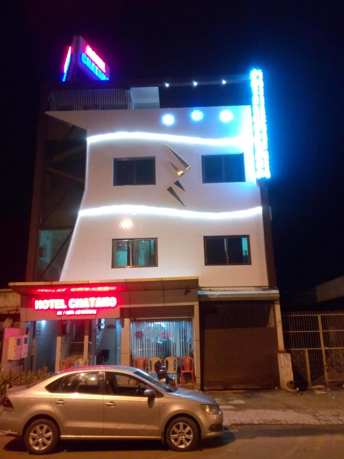 Hotel Chatako Ahmedabad Exterior photo
